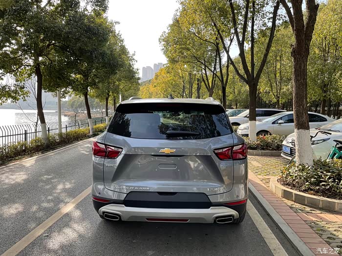 开拓者七座型版海崖灰多图来袭