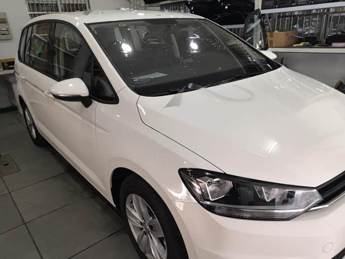 喜提风尚版白色途安l