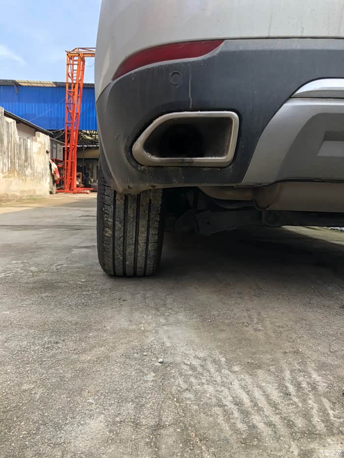 全新h6后轮胎外倾正常吗