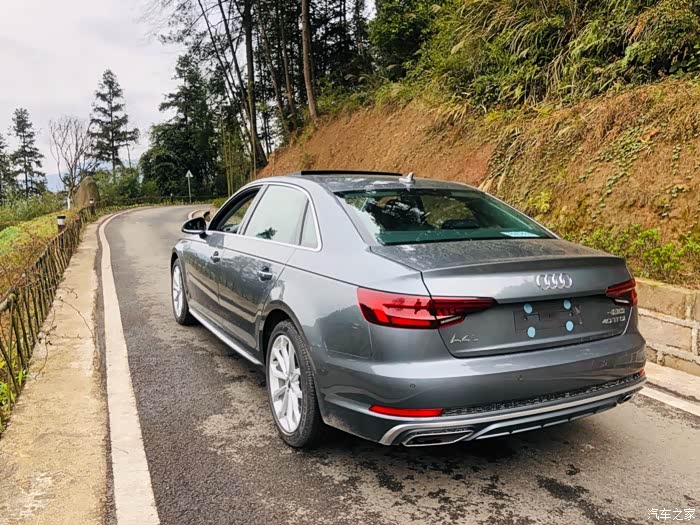 2019款a4l天云灰