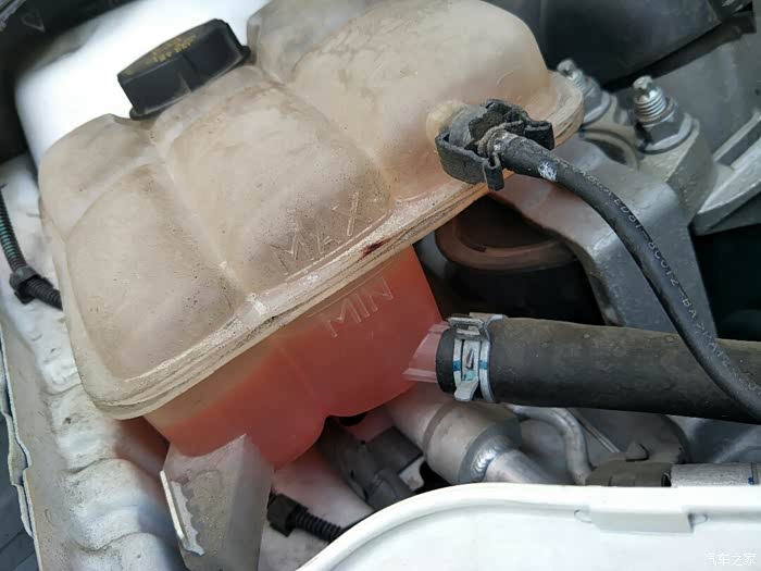 福睿斯2017款自动幸福型冷却液低于最低值了有必要换吗