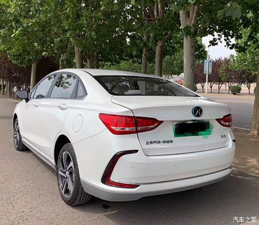 【图】风景这边独好,玉渊潭赏银杏_北汽新能源eu5论坛_汽车之家论坛