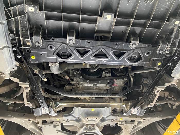 【图】14代hg底盘加强,装好后上路简直稳!_皇冠论坛_汽车之家论坛
