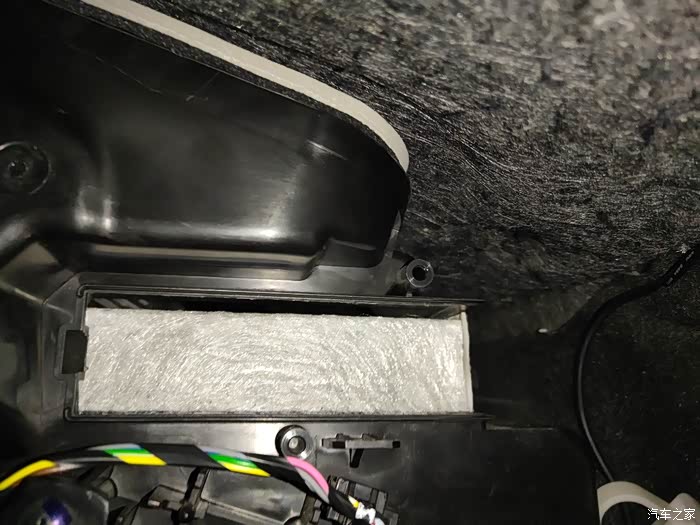 第一次自己动手换17款逍客空调滤芯,看换的对不对?