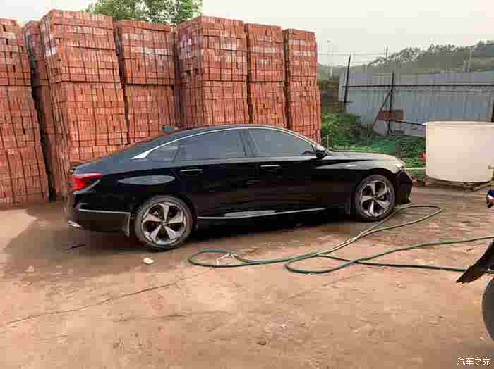 【图】英诗派这车定黑色的多不多啊?_英仕派论坛_汽车之家论坛