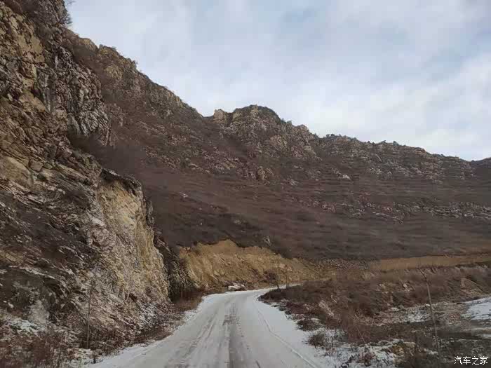 走进深山乡村白土山