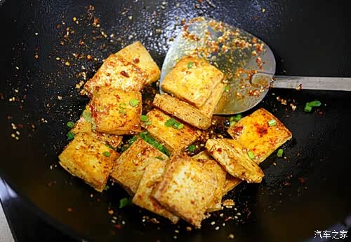 117,家常菜系列之铁锅煎豆腐