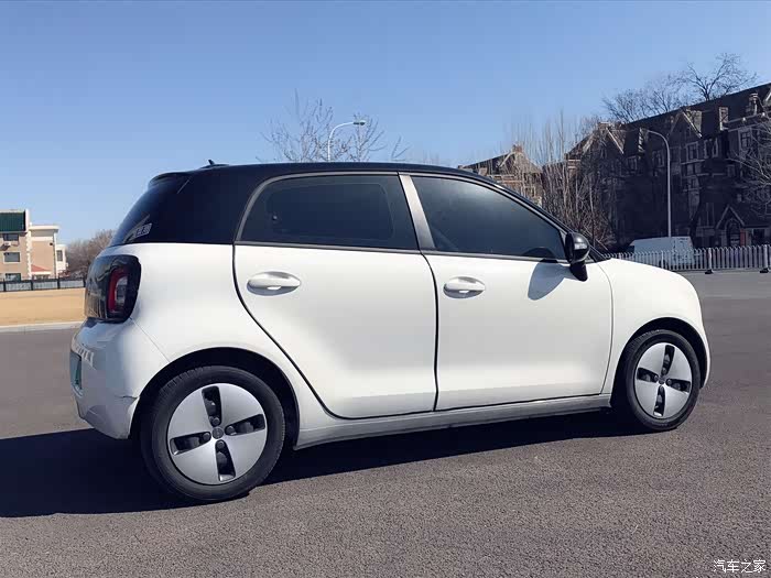 【图】欧拉r1蝴蝶车窗,闻名顿觉悠扬飞舞,观之小巧可爱_欧拉黑猫论坛