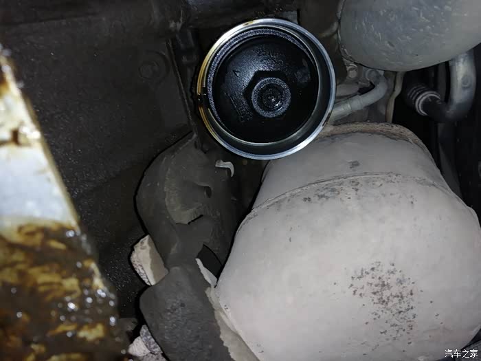 求助2011款16t老英朗滤芯底座漏机油
