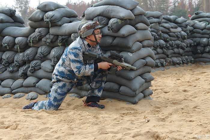 真人cs射击对抗 精彩绝伦 唤醒童年