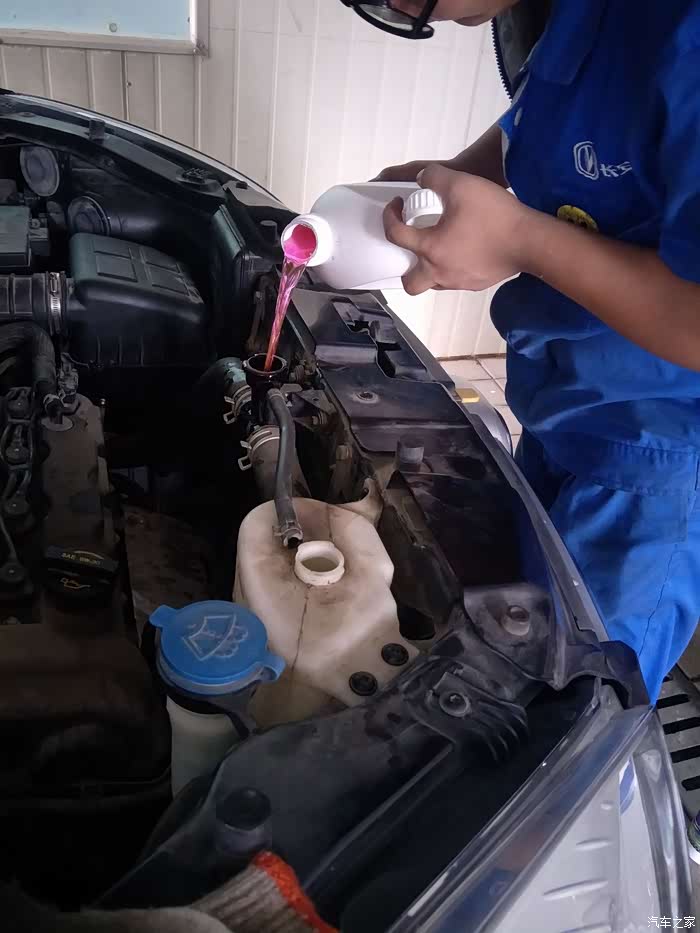 上海长安车友会5万公里给爱车cs35来次大保养