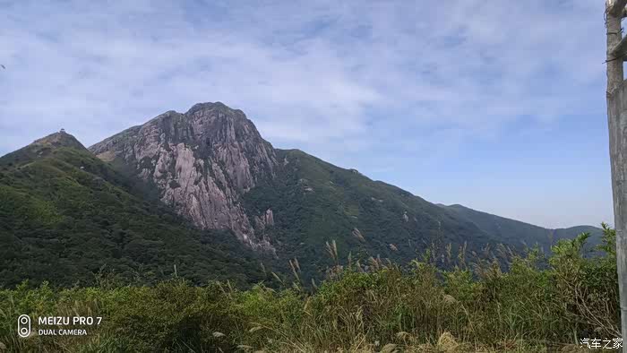 石头山