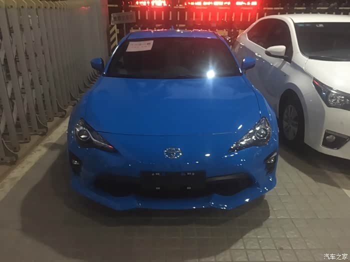 【图】蓝色的86,好看的不得了_丰田86论坛_汽车之家论坛