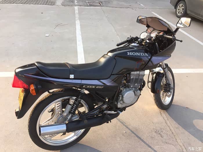 个人收藏第三贴九二年本田cbx125