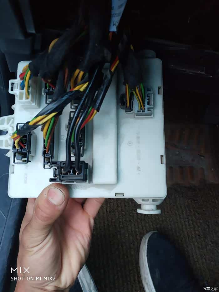 【图】东风风神h30解决无缘无故双闪问题_东风风神s30/h30论坛_汽车之