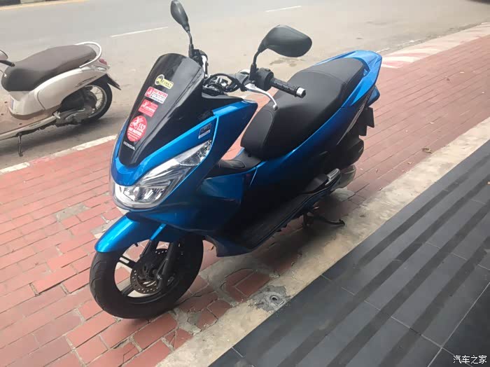 圣甲虫like150nmaxpcx的试驾感受