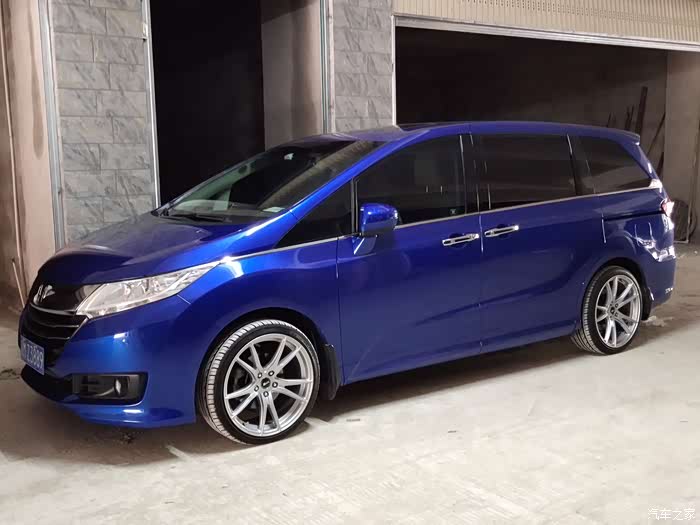 一个关于2015款豪华版奥德赛紫色改蓝色19寸大轮毂的故事