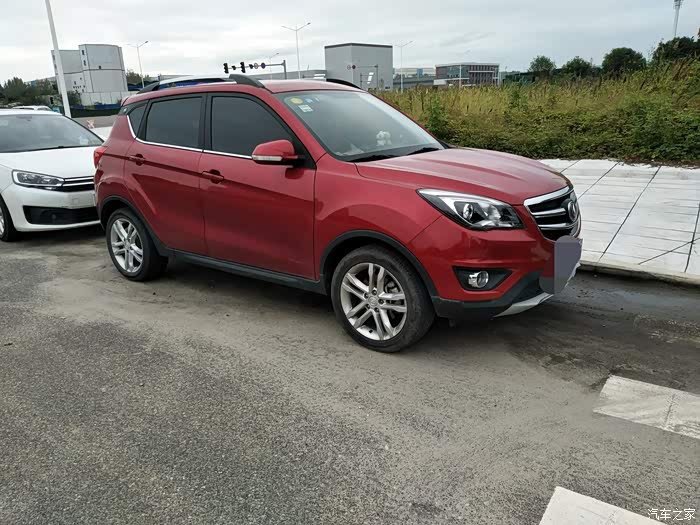 【图】大红色的cs35更显精致典雅_长安cs35论坛_汽车之家论坛