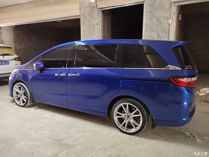 《2015款豪华版奥德赛紫色改蓝色 19寸大轮毂》的故事_奥德赛论坛