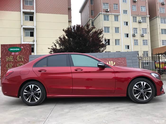 【图】骚红c200,满天星 黑顶.帅了10分_奔驰c级论坛_汽车之家论坛