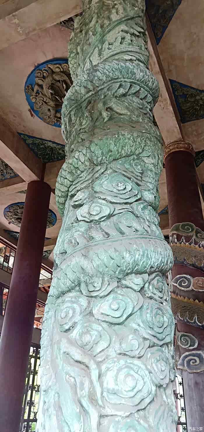 重龙山重龙阁上望古城