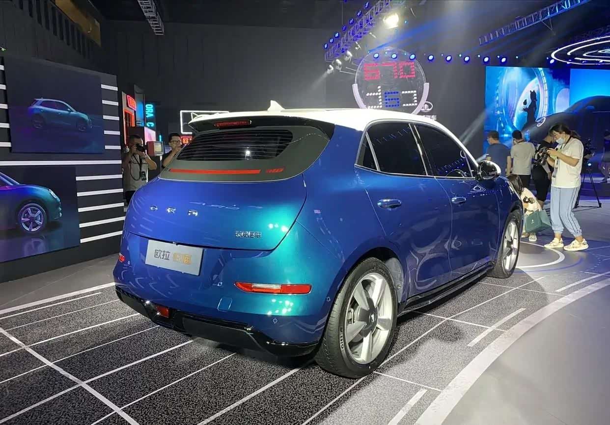 长城欧拉好猫外观很像甲壳虫复古外观比mini还帅气