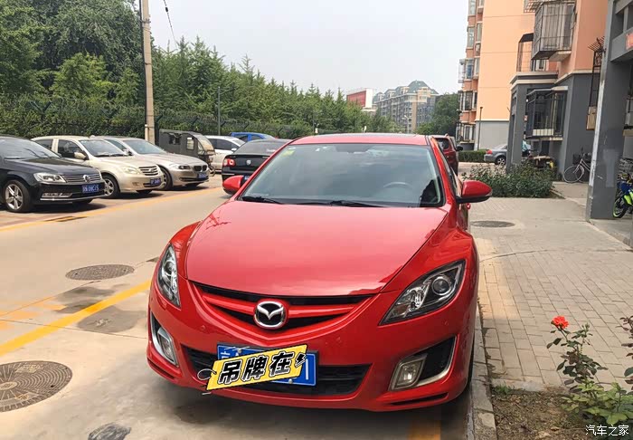 北京出10年12月睿翼轿跑