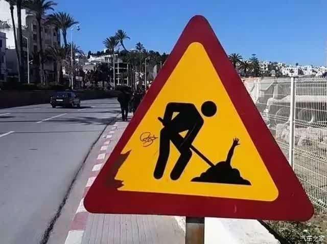 国内路标难记?看过国外这些路标你才知道什么叫古怪