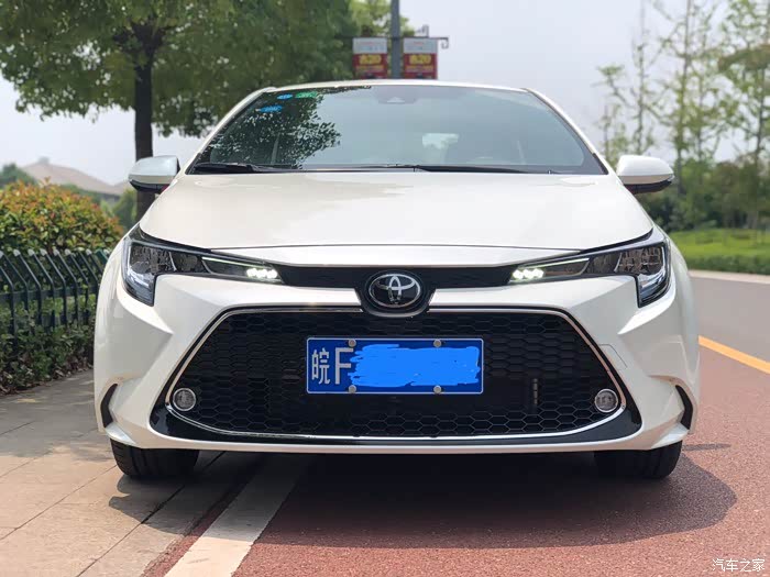 选择丰田不后悔新车小雷多图提车作业