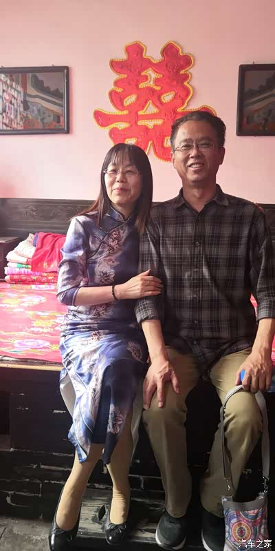 这中间电饭锅怎么也亮夫人说只能把做熟肉吃结果快到乔家院时看里面菜