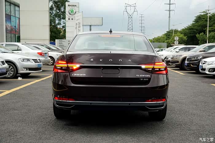 【新速派#到店看车#】实力优秀的务实派,全新速派330tsi实拍体验