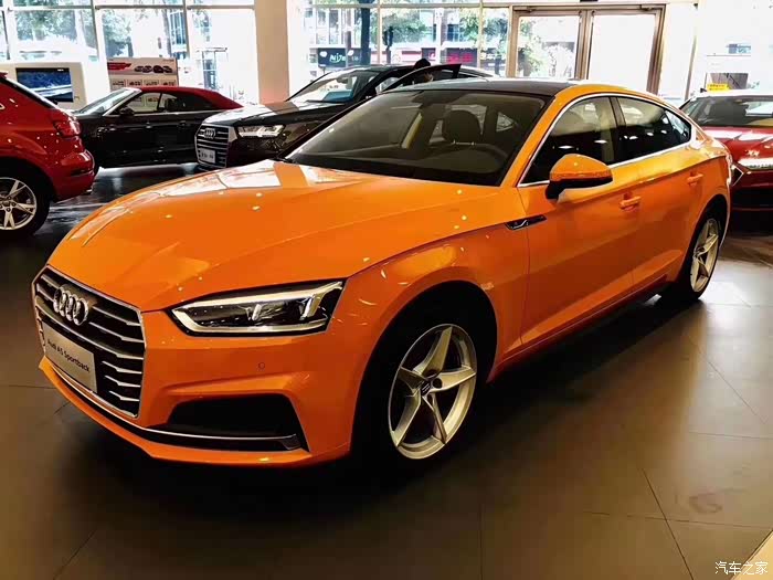 奥迪a5sportback个性化颜色照片分享日光橙