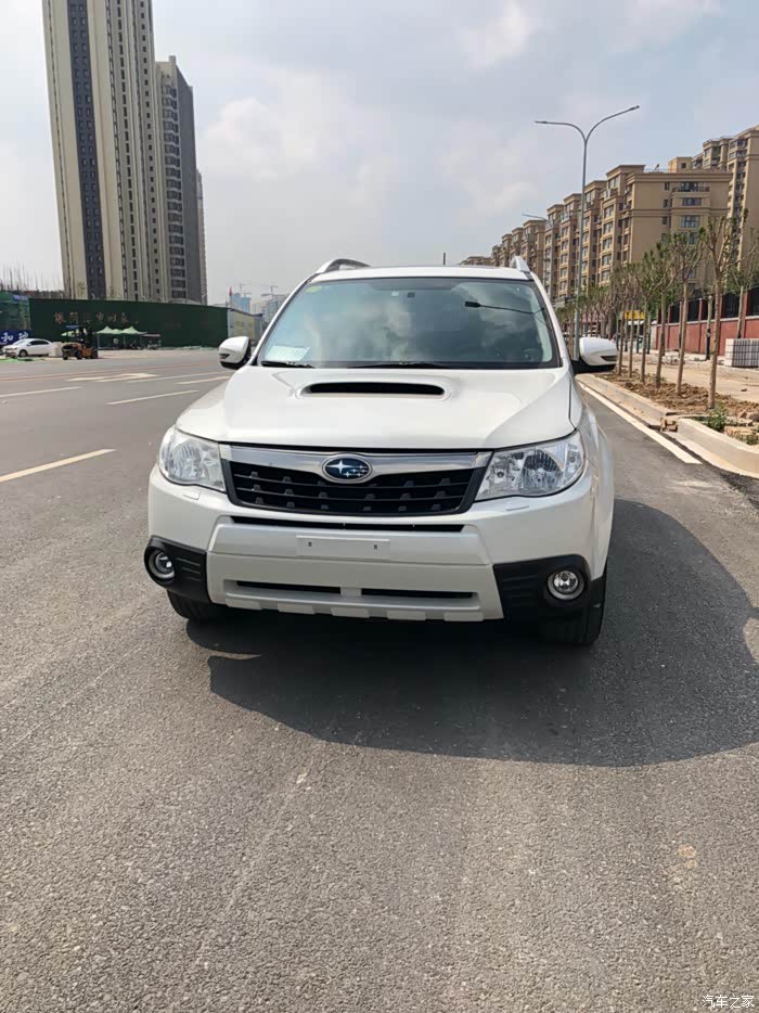 出斯巴鲁森林人2.5tse豪华