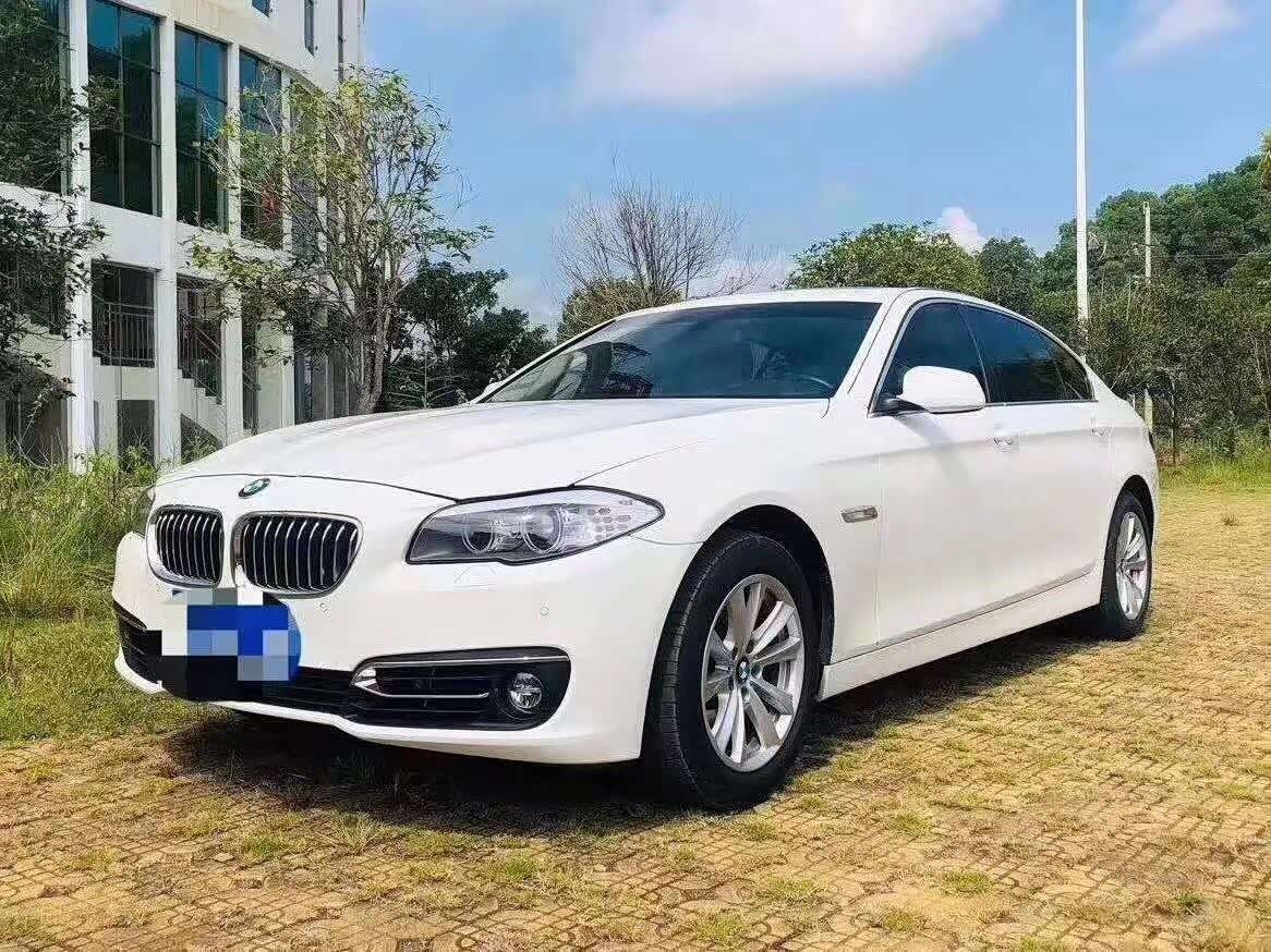 宝马525li白色超具运动感!
