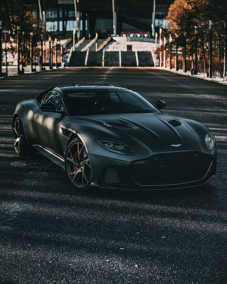 【图】阿斯顿马丁dbs superleggera,优雅的英伦风_阿斯顿·马丁dbx