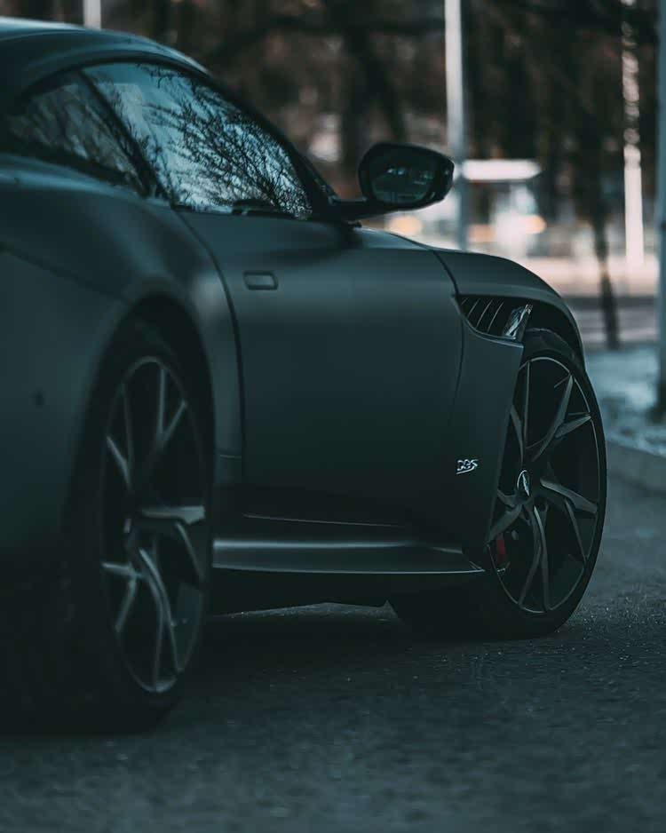 【图】阿斯顿马丁dbs superleggera,优雅的英伦风_阿斯顿·马丁dbx