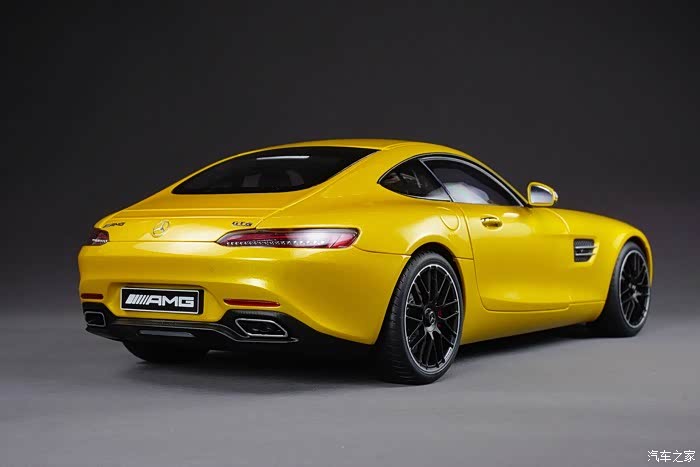 轻美娇跑拍autoart奔驰amggts模型