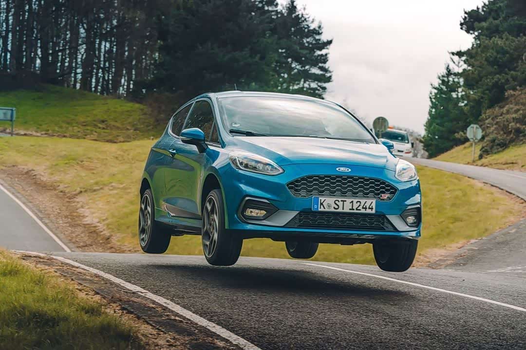 福特fiestast帅气十足