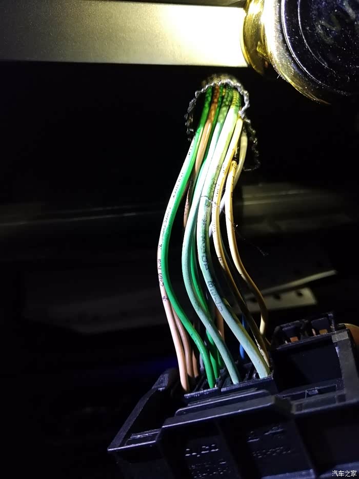 标致307高配cd机接线