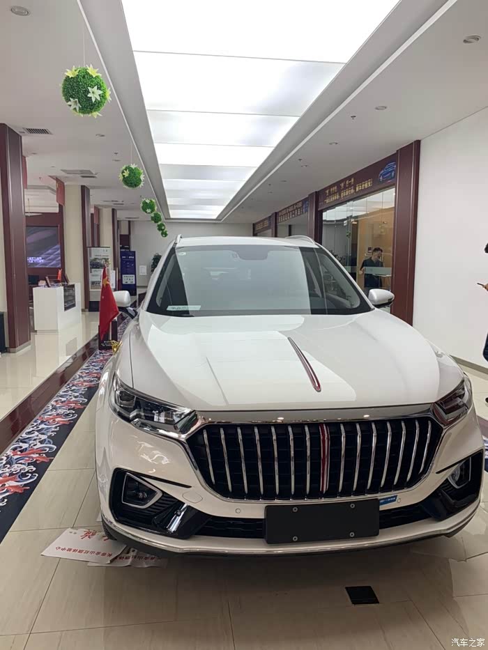 【图】提珠光白黑内饰,漂亮有耐脏_红旗hs5论坛_汽车之家论坛