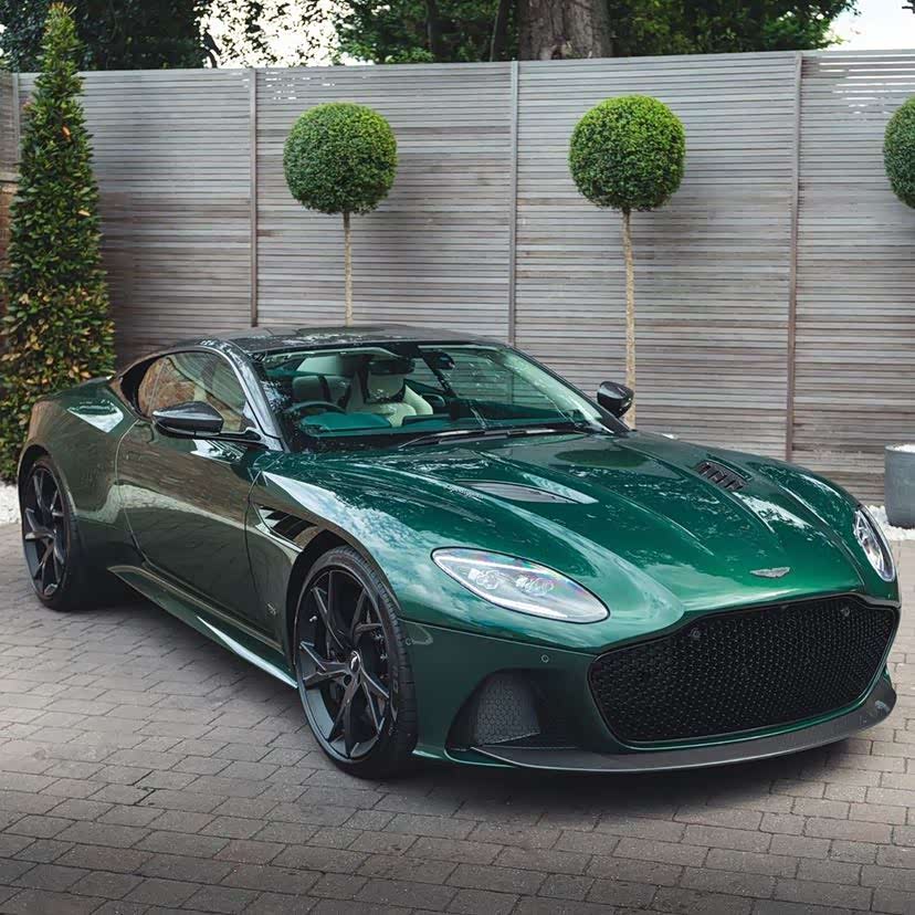 阿斯顿马丁dbs superleggera 白金汉绿超跑