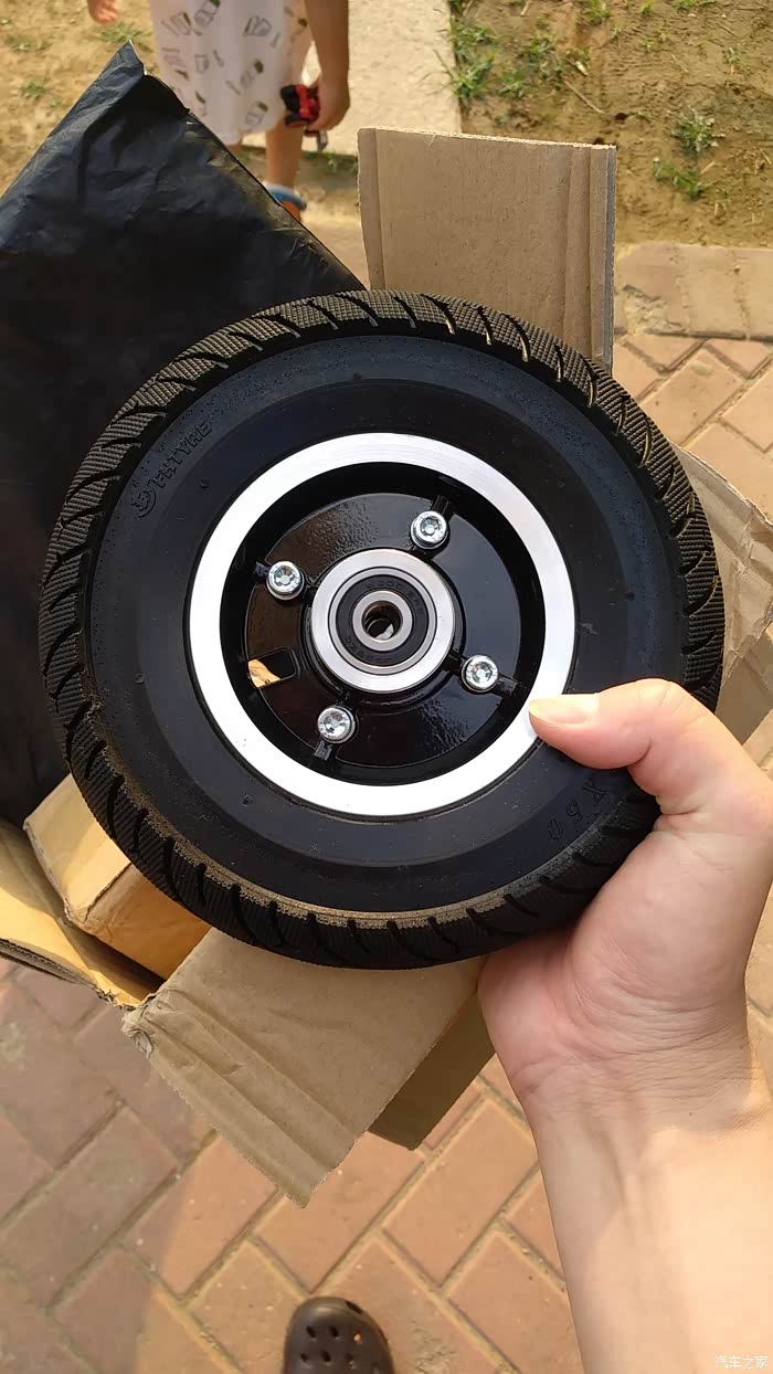 【图】长安cx70t安装后挂备胎_欧尚cx70论坛_汽车之家论坛