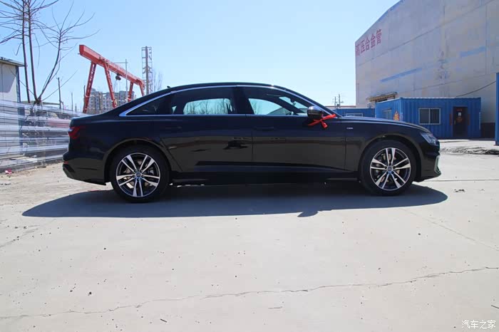 【提车作业】——全新奥迪a6l!