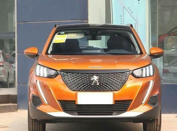 三缸双离合,标致新款2008,这辆"小狮子"还招人喜欢吗?