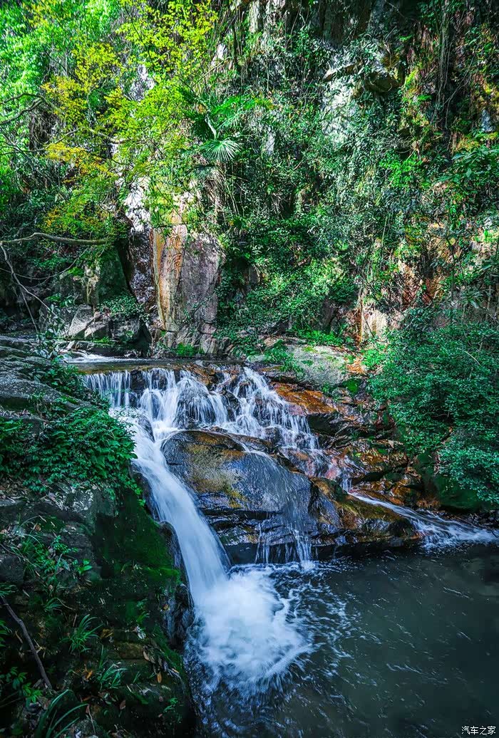 要想了解神龙潭,得有好长的一段故事要说.