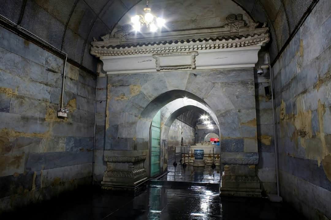 十三陵景区随处可见的雕刻,展示了历史文化的传承