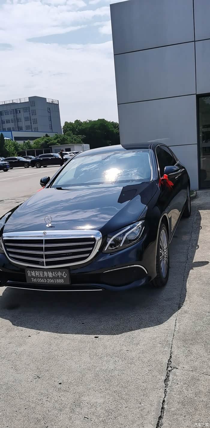 终提立标e300殊享 黑外棕内,交作业!_奔驰e级论坛_汽车之家论坛