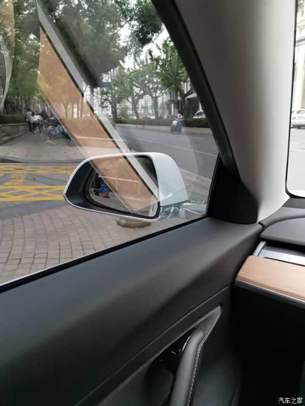 model 3贴了玻璃膜 反光镜有影响怎么办