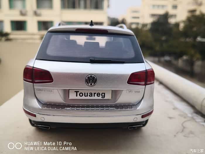 大众豪华suv鼻祖途锐touarge118模型鉴赏申精