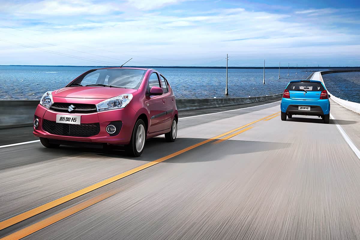 长安铃木新奥拓的外观时尚动感圆润流畅的轮廓漂亮